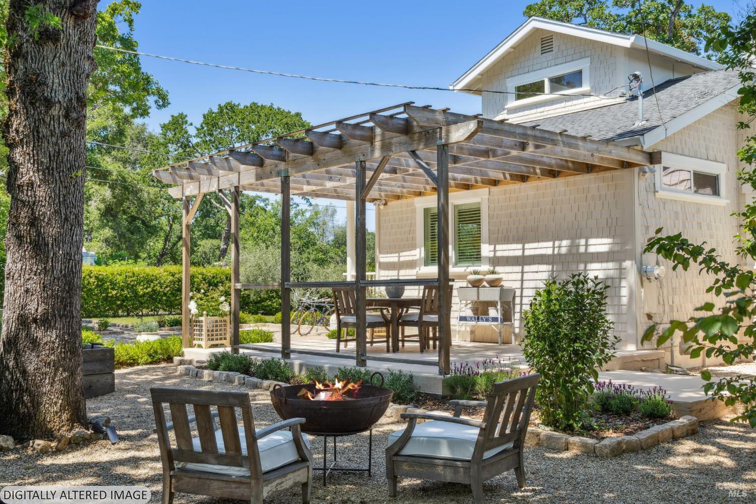 Detail Gallery Image 3 of 31 For 110 Viola Way, Angwin,  CA 94508 - 2 Beds | 2 Baths