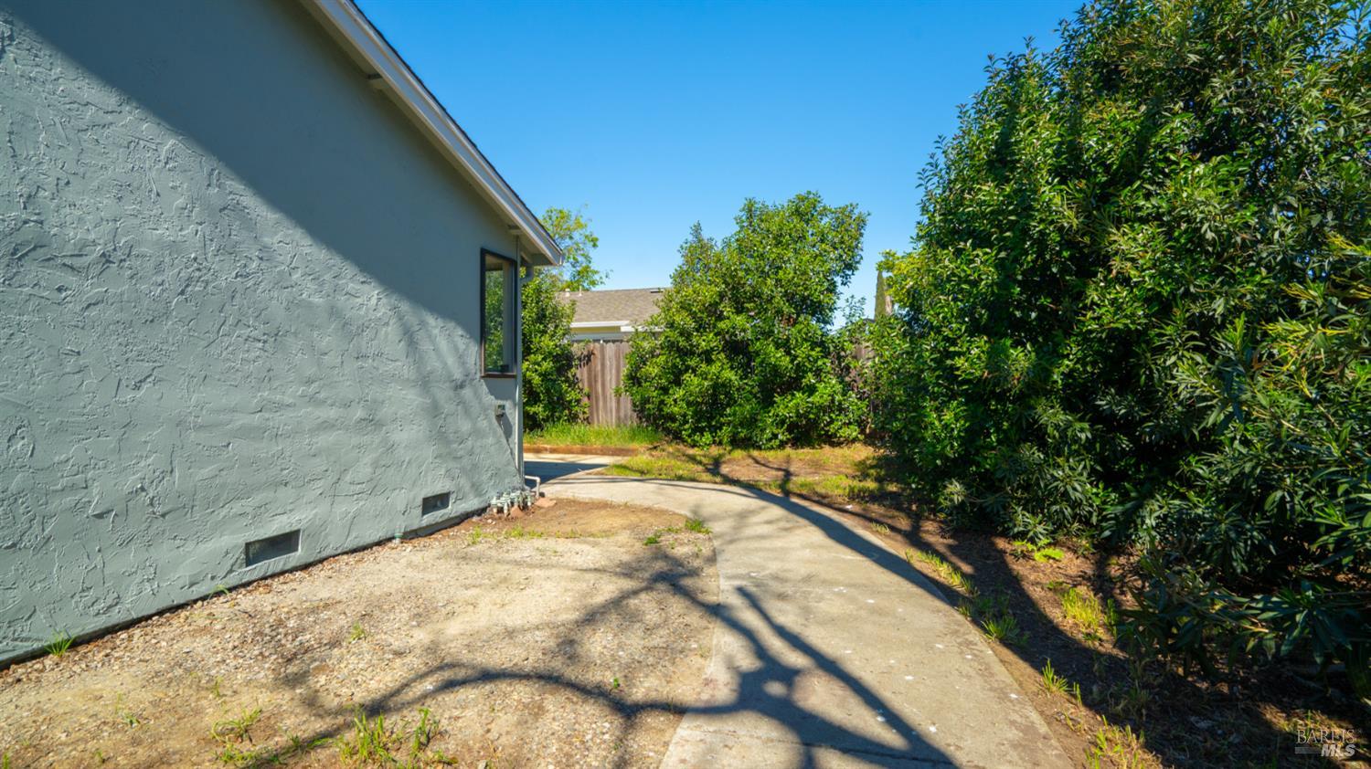 Detail Gallery Image 36 of 36 For 1312 Sutter Ct, Fairfield,  CA 94533 - 3 Beds | 2 Baths