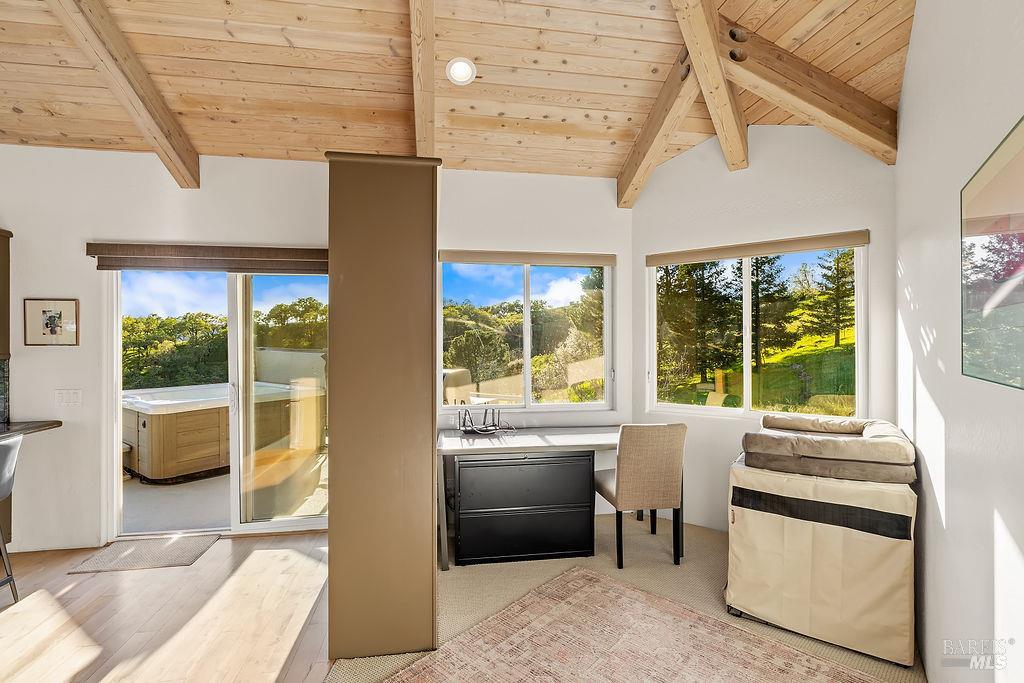 Detail Gallery Image 22 of 55 For 23121 Vineyard Rd, Geyserville,  CA 95441 - 3 Beds | 2 Baths