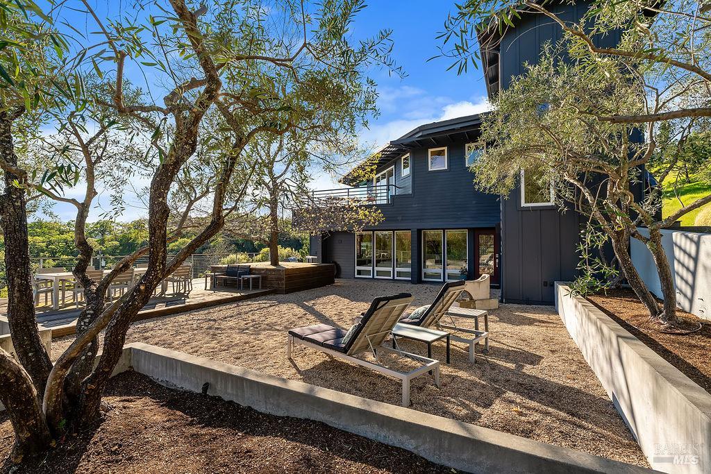 Detail Gallery Image 48 of 55 For 23121 Vineyard Rd, Geyserville,  CA 95441 - 3 Beds | 2 Baths