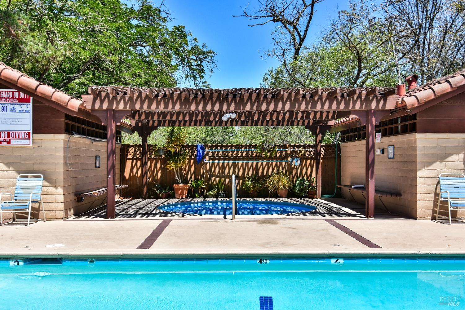 Detail Gallery Image 34 of 39 For 45 International Blvd, Sonoma,  CA 95476 - 2 Beds | 2 Baths