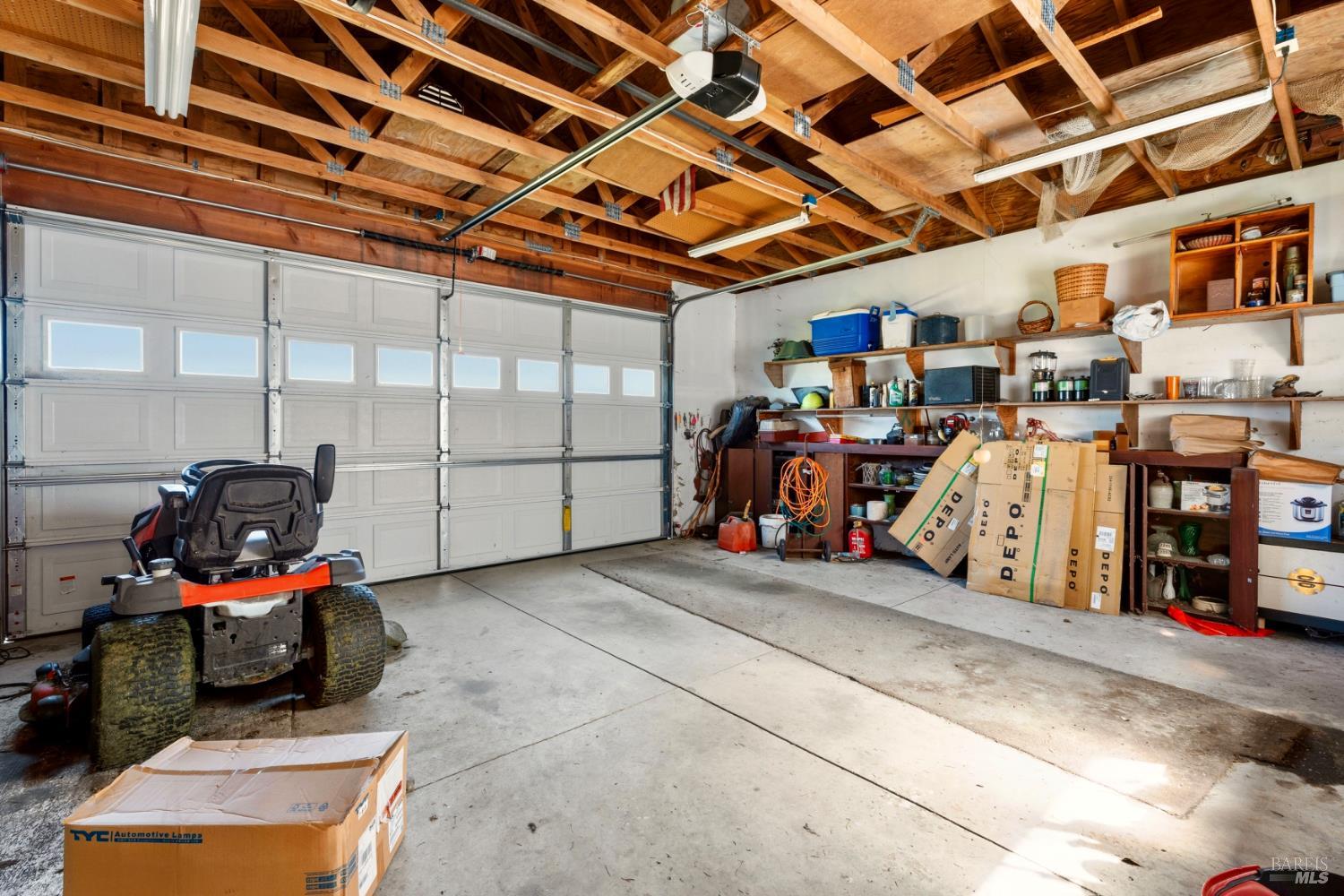 Detail Gallery Image 20 of 29 For 18070 Ocean Dr, Fort Bragg,  CA 95437 - 3 Beds | 2/1 Baths