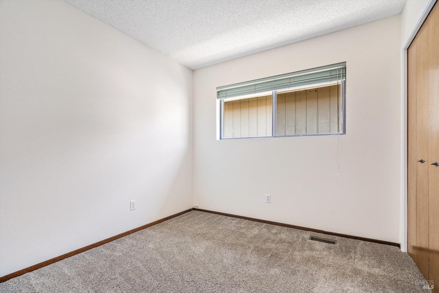 Detail Gallery Image 20 of 35 For 809 Gilardi Dr, Petaluma,  CA 94952 - 4 Beds | 2 Baths