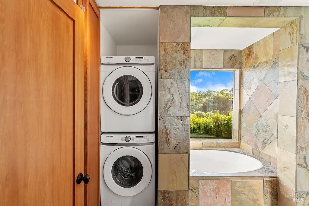 Detail Gallery Image 42 of 55 For 23121 Vineyard Rd, Geyserville,  CA 95441 - 3 Beds | 2 Baths