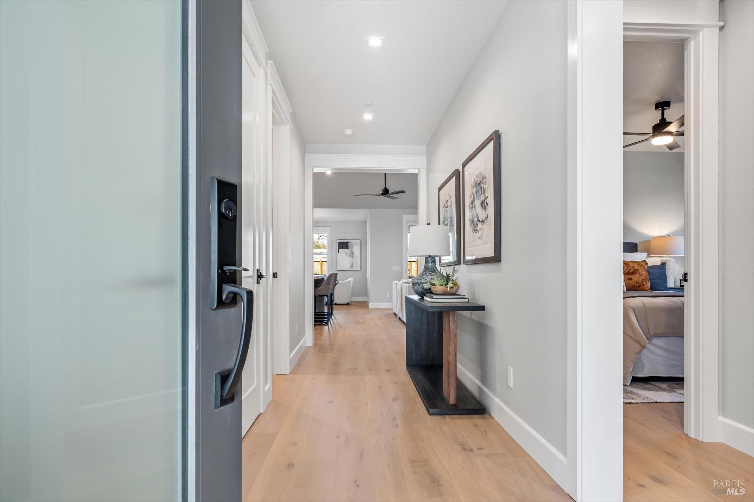 Detail Gallery Image 17 of 43 For 6516 Old Redwood -Maywood Ln Hwy, Santa Rosa,  CA 95403 - 4 Beds | 2/1 Baths