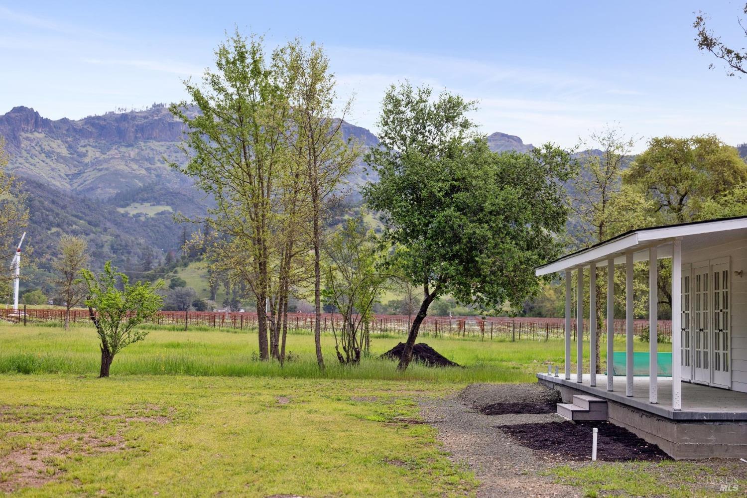 Detail Gallery Image 23 of 37 For 3048 Myrtledale Rd, Calistoga,  CA 94515 - 1 Beds | 1 Baths