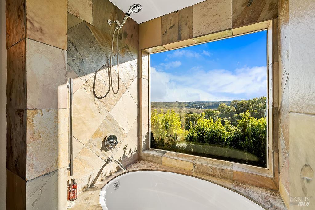 Detail Gallery Image 41 of 55 For 23121 Vineyard Rd, Geyserville,  CA 95441 - 3 Beds | 2 Baths