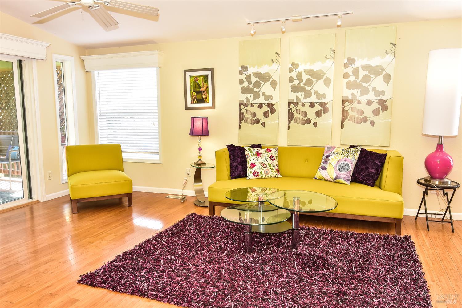 Detail Gallery Image 16 of 39 For 45 International Blvd, Sonoma,  CA 95476 - 2 Beds | 2 Baths