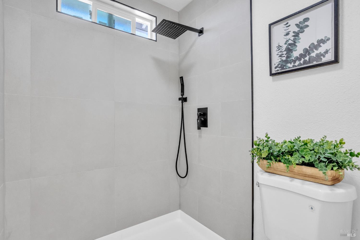 Detail Gallery Image 26 of 44 For 938 Sandy Cove Dr, Rodeo,  CA 94572 - 4 Beds | 2 Baths