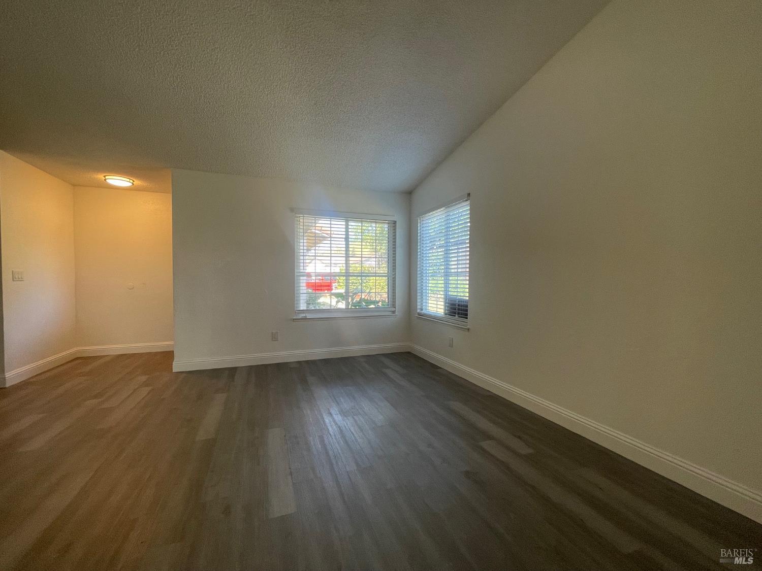 Detail Gallery Image 21 of 21 For 2932 Montclair Way, Fairfield,  CA 94534 - 3 Beds | 2 Baths