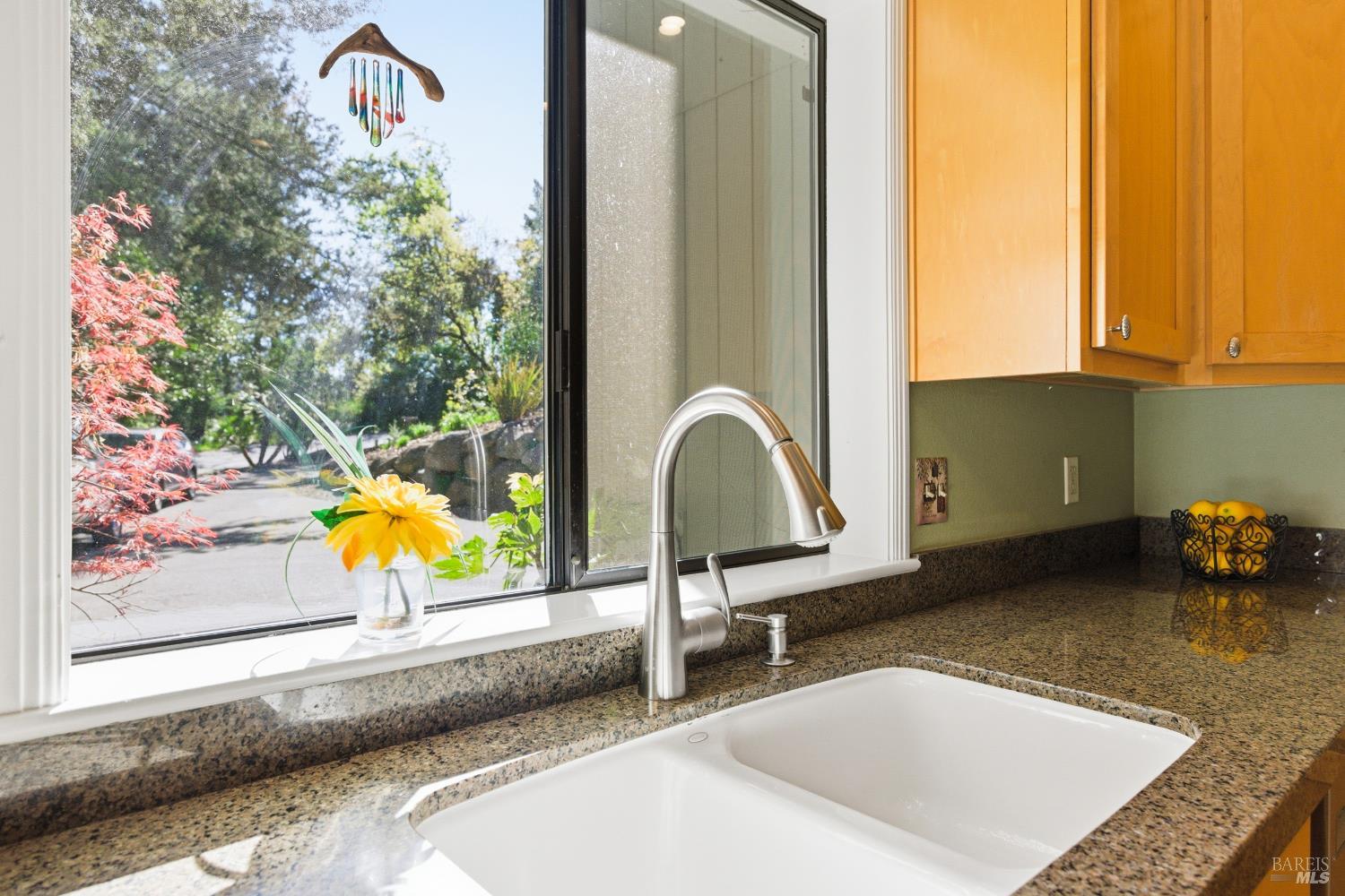 Detail Gallery Image 9 of 45 For 200 Sky Oaks Dr, Angwin,  CA 94508 - 3 Beds | 2/1 Baths