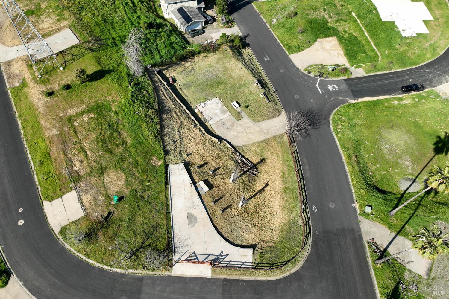 Detail Gallery Image 13 of 27 For 1109 Headlands Dr, Napa,  CA 94558 - – Beds | – Baths