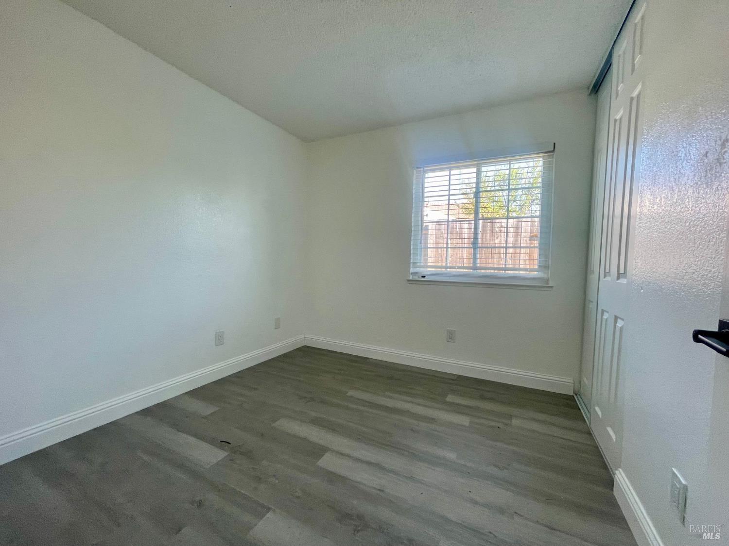 Detail Gallery Image 14 of 21 For 2932 Montclair Way, Fairfield,  CA 94534 - 3 Beds | 2 Baths