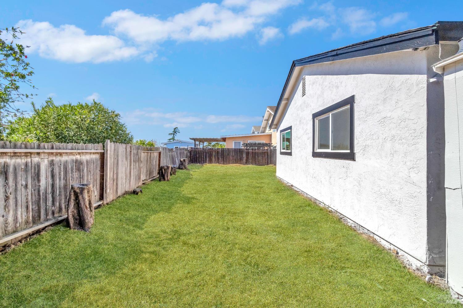 Detail Gallery Image 35 of 44 For 938 Sandy Cove Dr, Rodeo,  CA 94572 - 4 Beds | 2 Baths