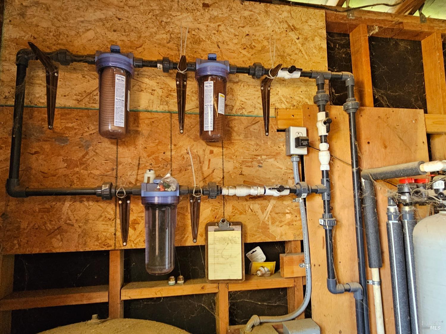 Detail Gallery Image 9 of 71 For 2851 Pamela Ln, Clearlake,  CA 95422 - 3 Beds | 2 Baths