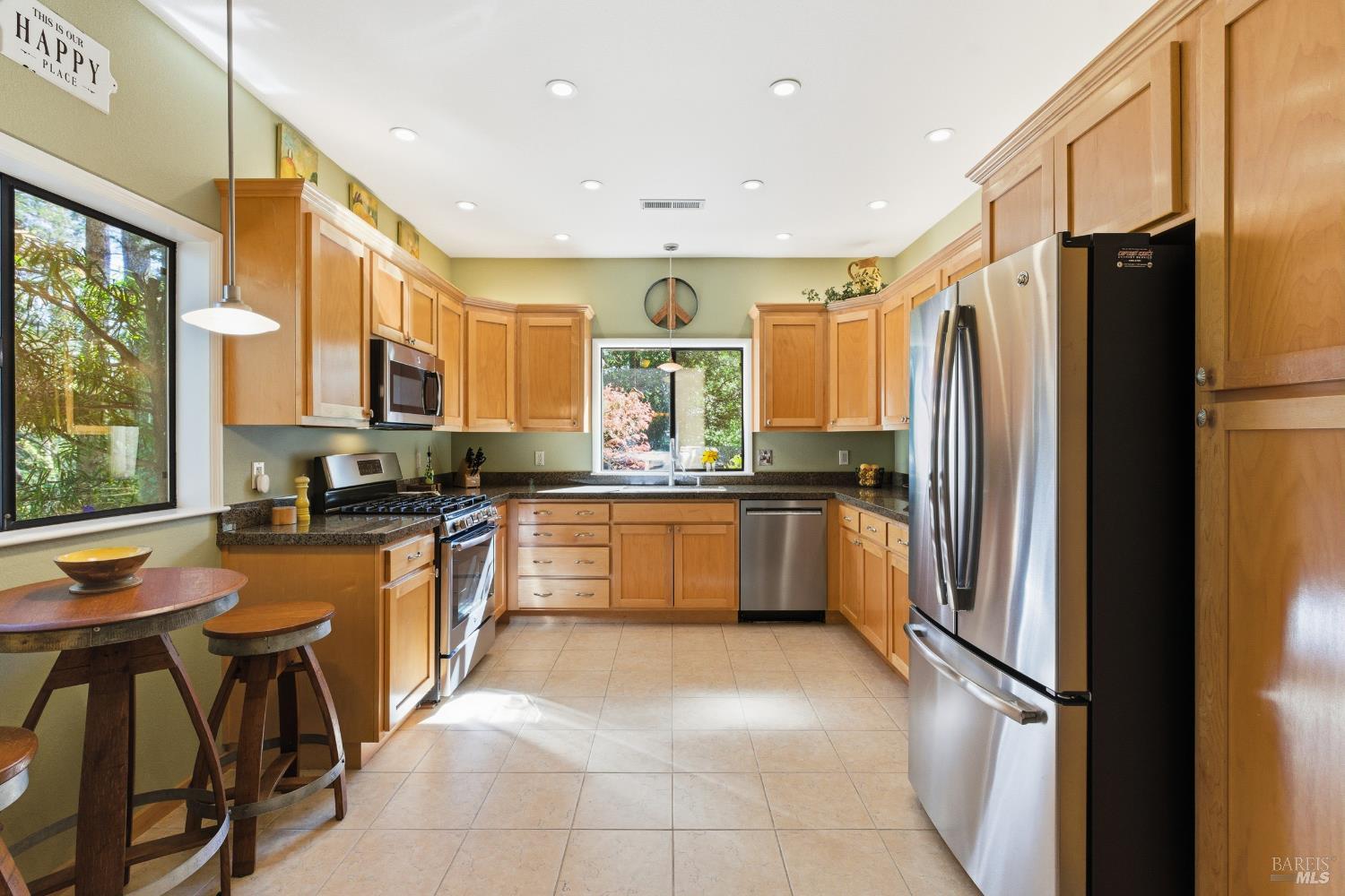 Detail Gallery Image 2 of 45 For 200 Sky Oaks Dr, Angwin,  CA 94508 - 3 Beds | 2/1 Baths