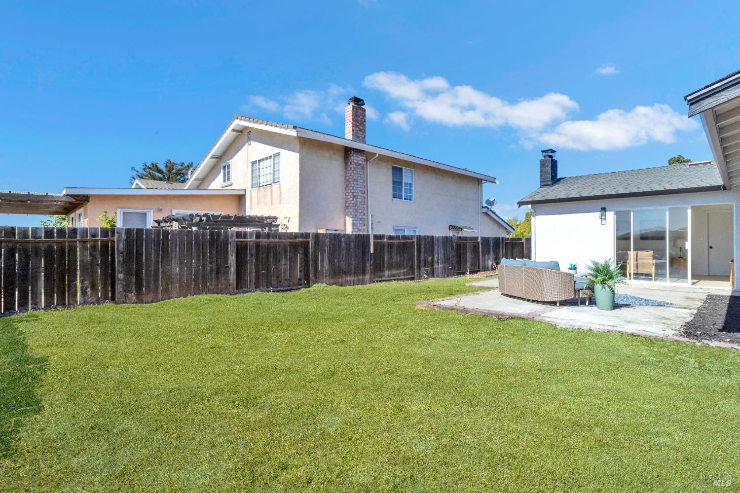 Detail Gallery Image 36 of 44 For 938 Sandy Cove Dr, Rodeo,  CA 94572 - 4 Beds | 2 Baths