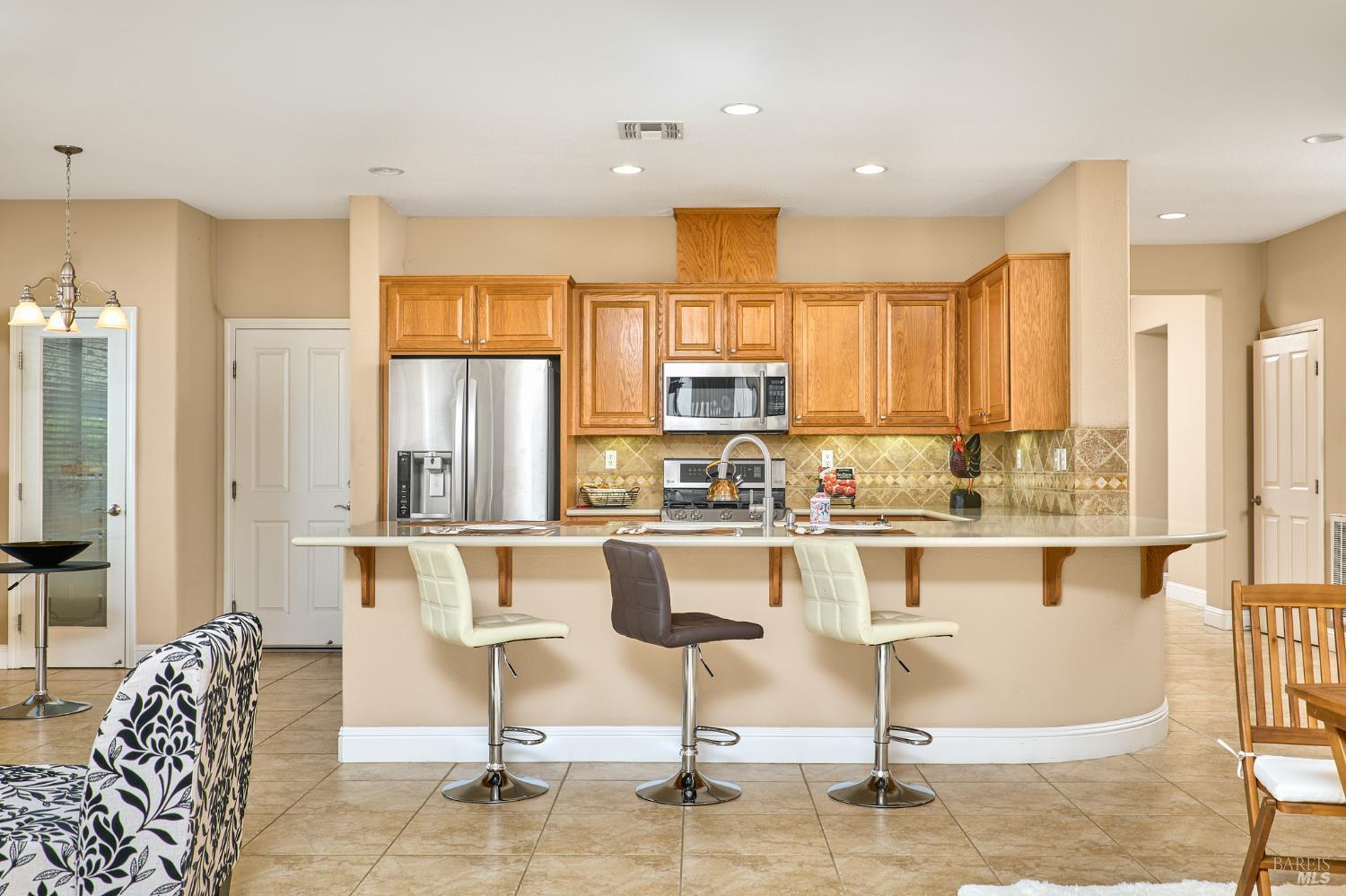 Detail Gallery Image 11 of 21 For 541 Redmont Unkn, Rio Vista,  CA 94571 - 2 Beds | 2 Baths