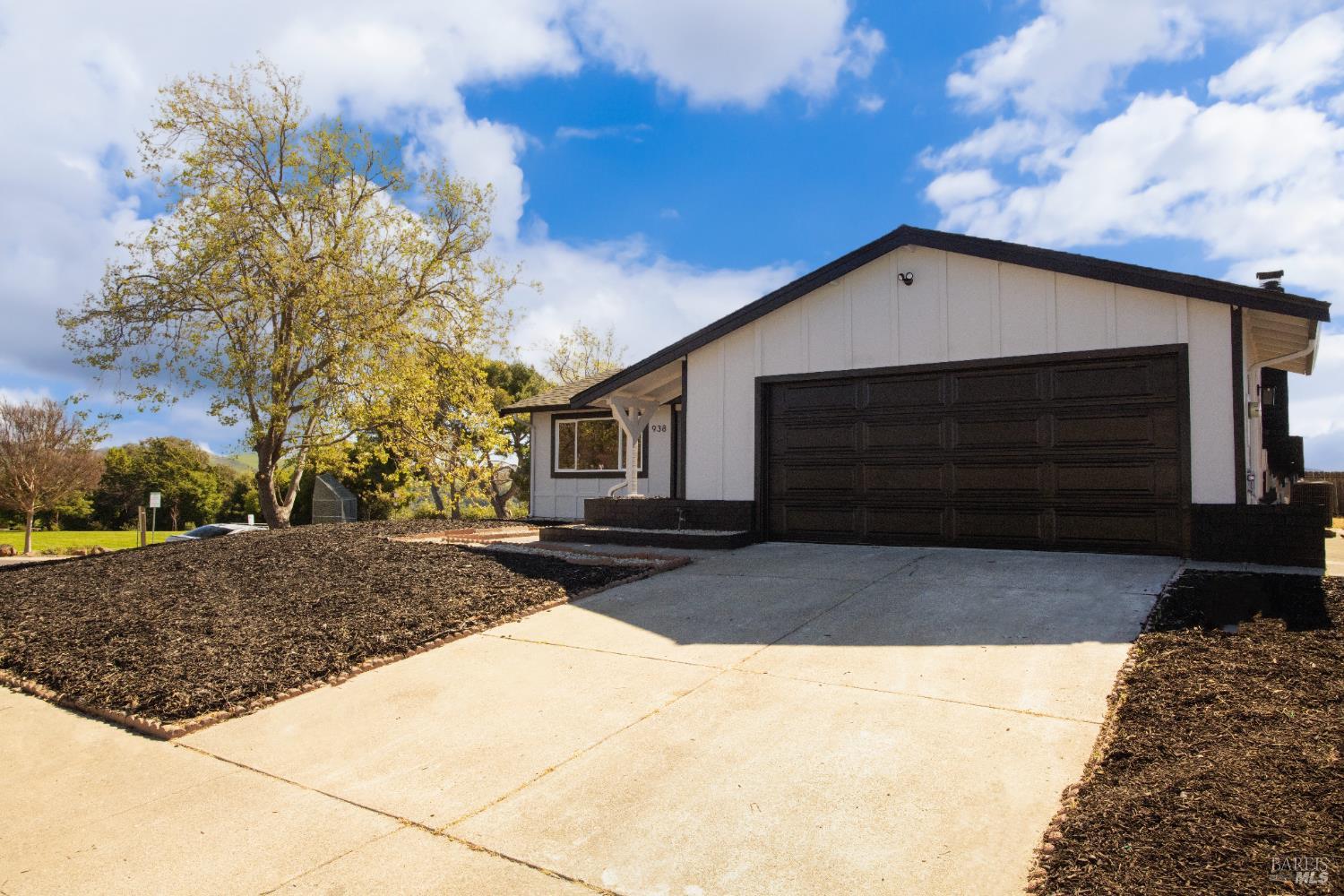 Detail Gallery Image 39 of 44 For 938 Sandy Cove Dr, Rodeo,  CA 94572 - 4 Beds | 2 Baths