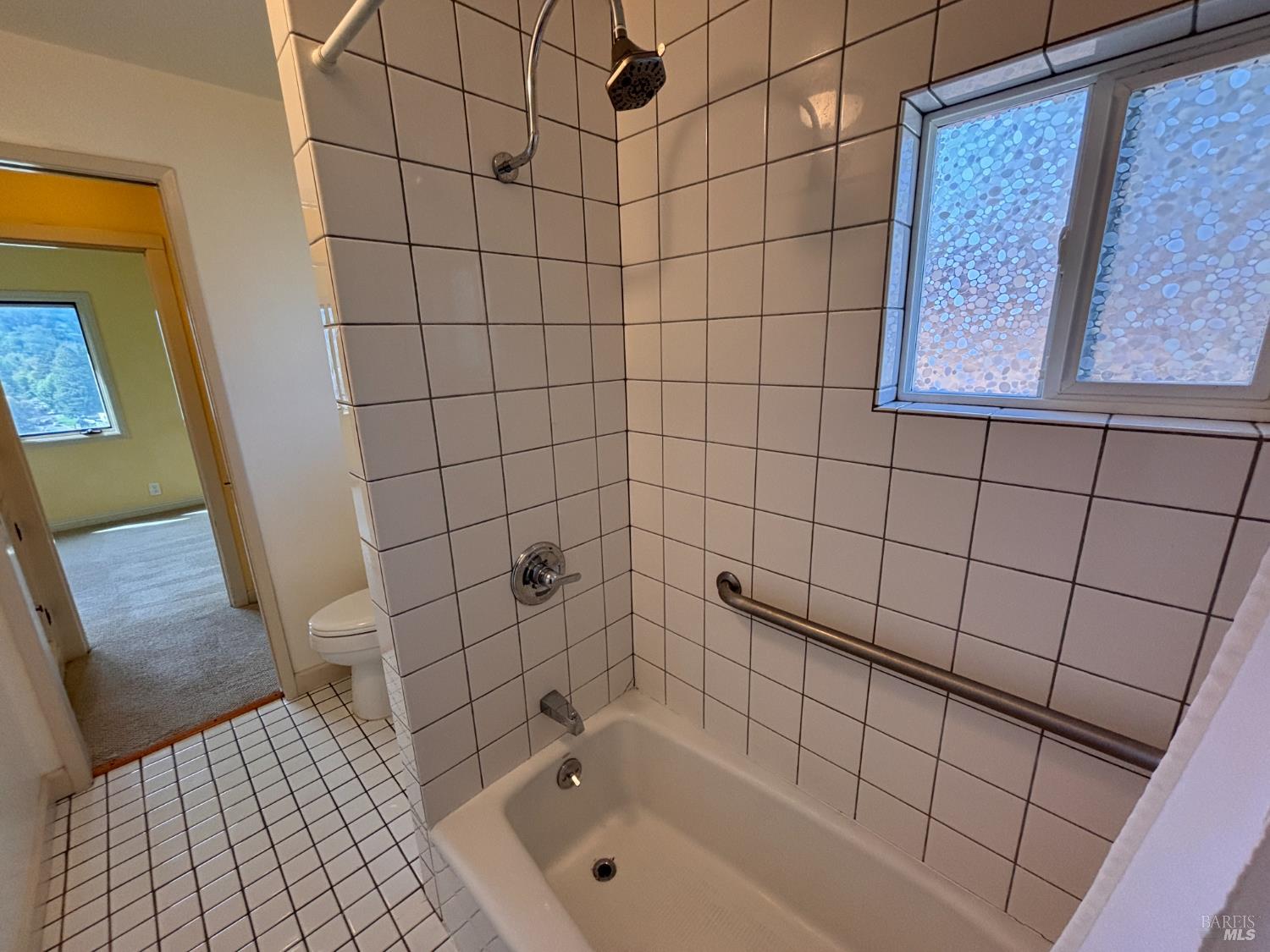 Detail Gallery Image 15 of 18 For 71 Rocca Dr, Fairfax,  CA 94930 - 2 Beds | 1 Baths