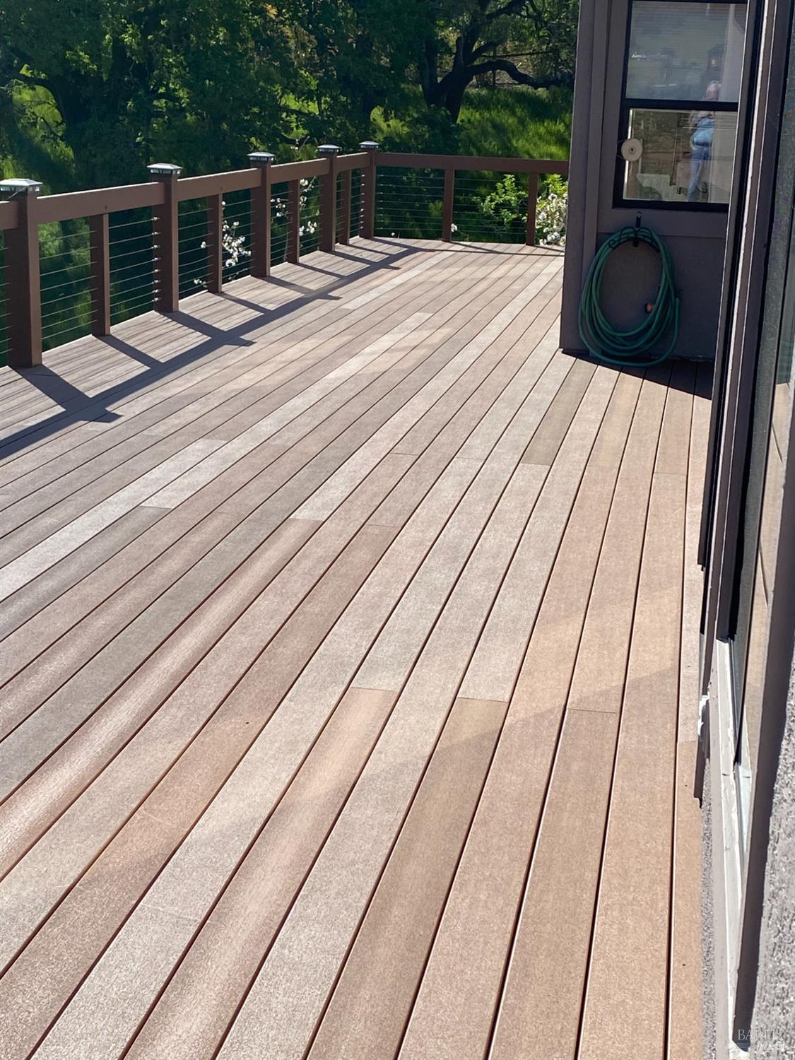 Detail Gallery Image 4 of 7 For 6271 Meadowstone Dr, Santa Rosa,  CA 95409 - 3 Beds | 2/1 Baths