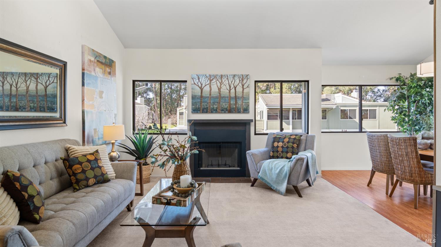 Detail Gallery Image 10 of 55 For 215 Apollo Unkn #1,  Hercules,  CA 94547 - 2 Beds | 1/1 Baths