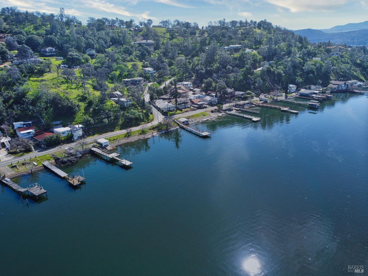 Detail Gallery Image 3 of 79 For 11485 Lakeshore Dr, Clearlake,  CA 95422 - 3 Beds | 1 Baths