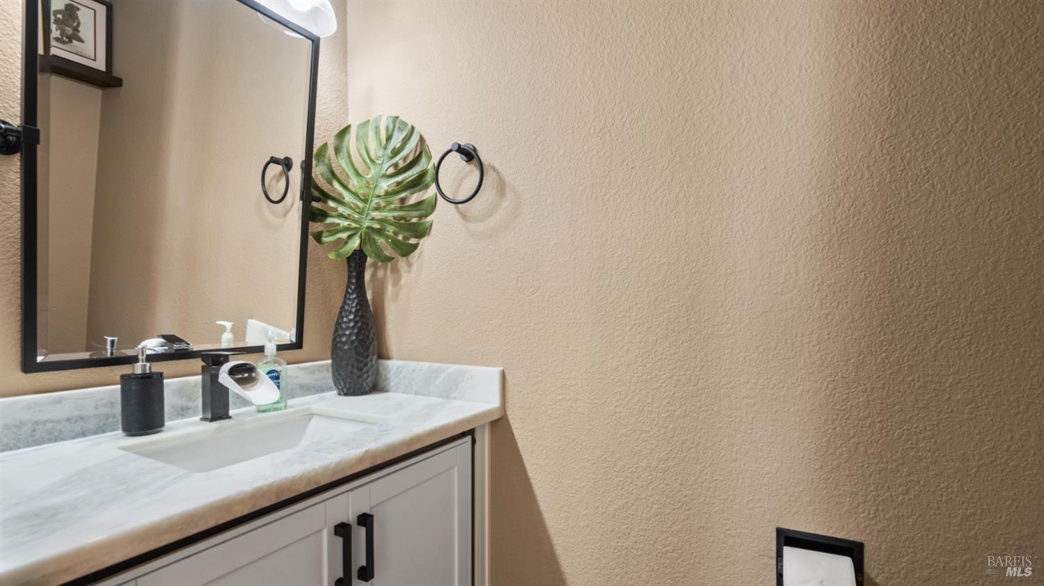 Detail Gallery Image 20 of 42 For 238 Harvest Dr, Vacaville,  CA 95687 - 4 Beds | 2/1 Baths