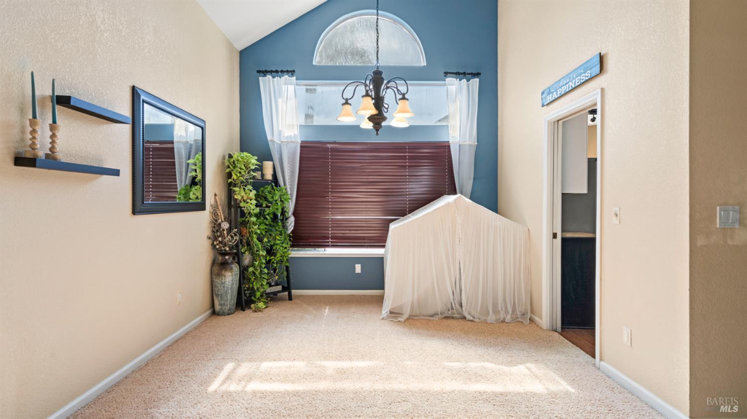 Detail Gallery Image 10 of 42 For 238 Harvest Dr, Vacaville,  CA 95687 - 4 Beds | 2/1 Baths