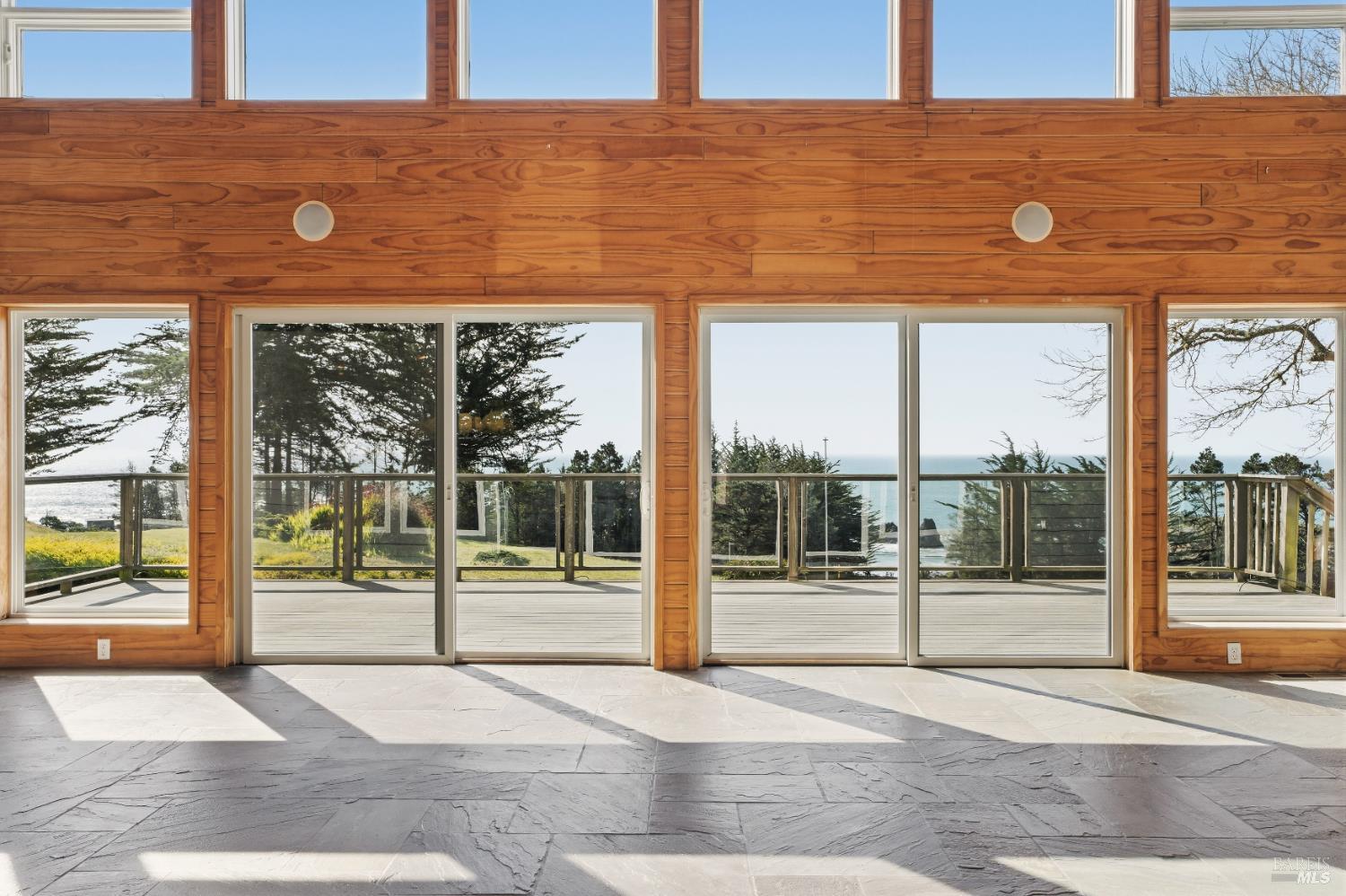 Detail Gallery Image 17 of 62 For 46701 Iversen Dr, Gualala,  CA 95445 - 2 Beds | 4/1 Baths