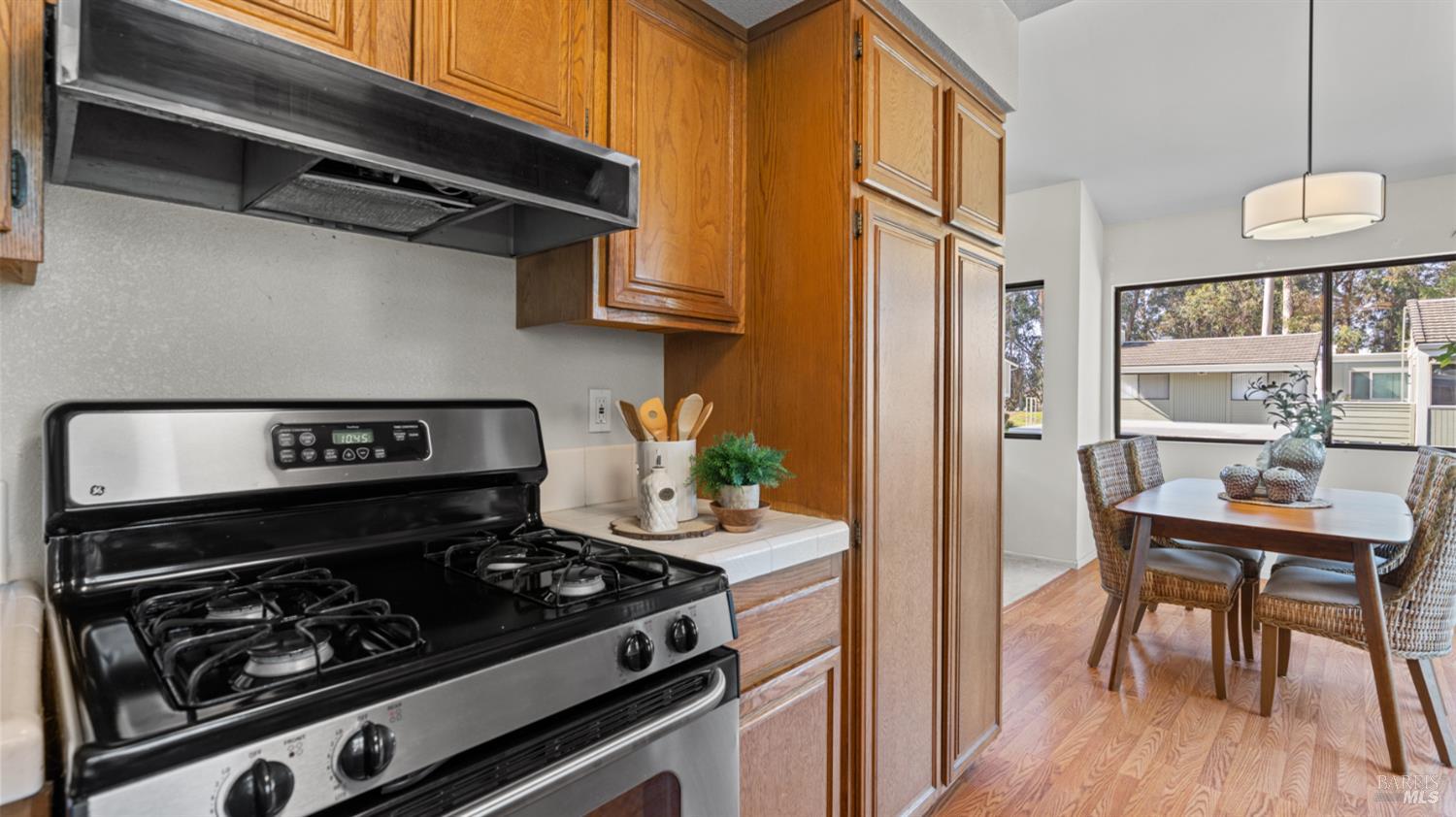 Detail Gallery Image 18 of 55 For 215 Apollo Unkn #1,  Hercules,  CA 94547 - 2 Beds | 1/1 Baths