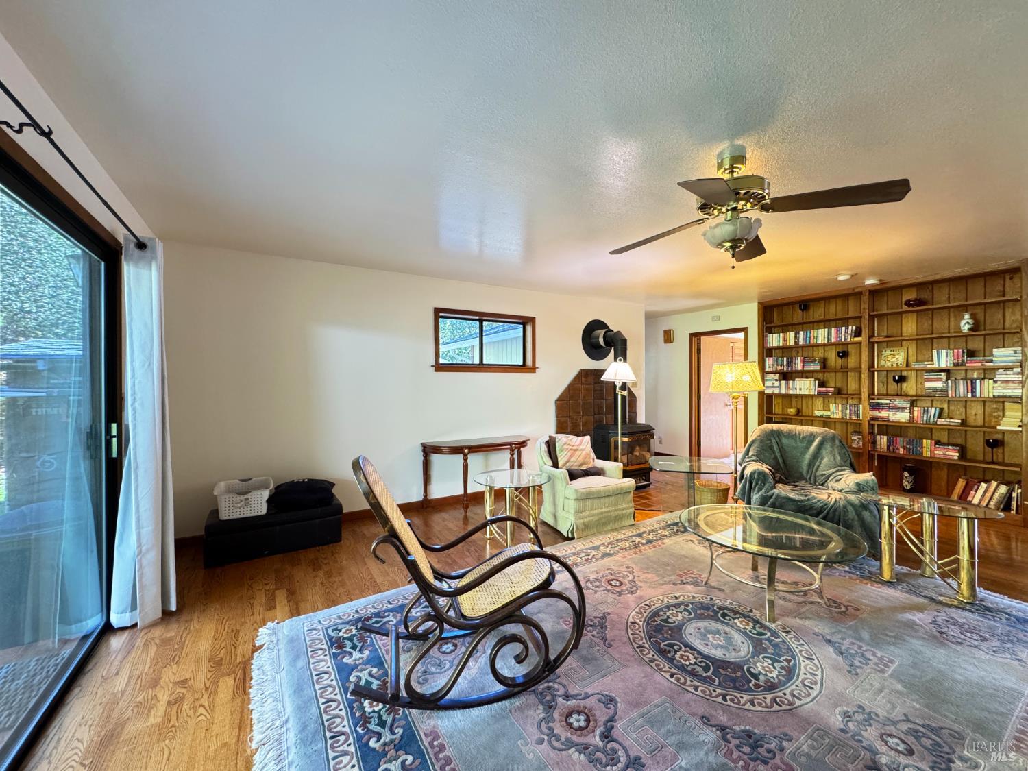 Detail Gallery Image 9 of 89 For 1800 Boonville Rd, Ukiah,  CA 95482 - 5 Beds | 4/1 Baths