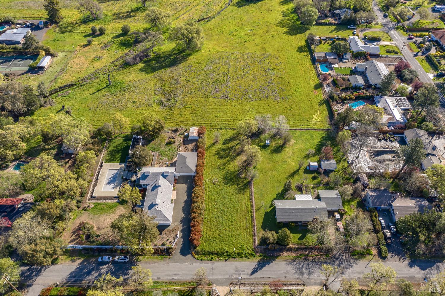 Front Image Thumbnail for BA326021557