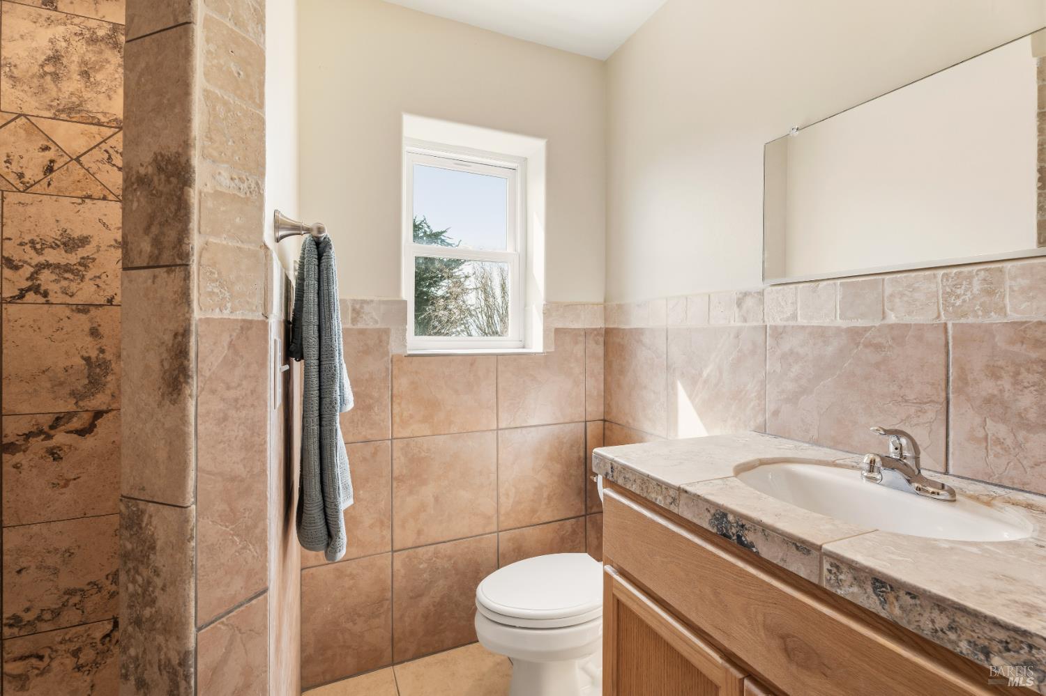 Detail Gallery Image 40 of 62 For 46701 Iversen Dr, Gualala,  CA 95445 - 2 Beds | 4/1 Baths