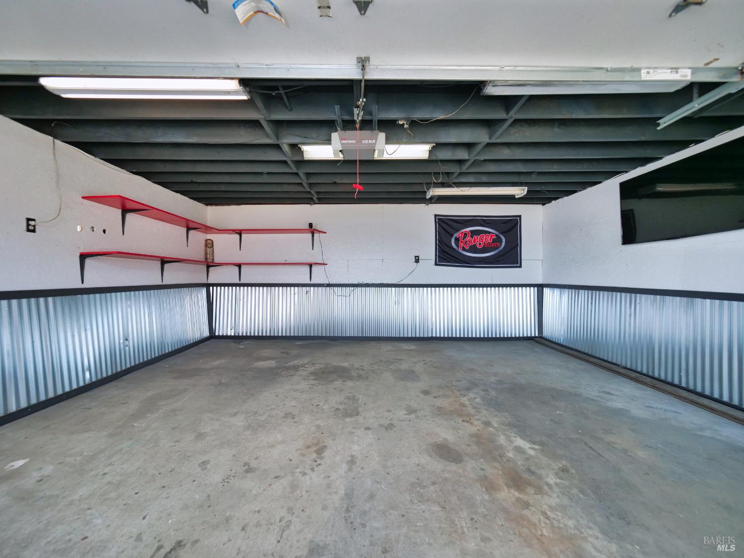 11485 Lakeshore Drive photo 60