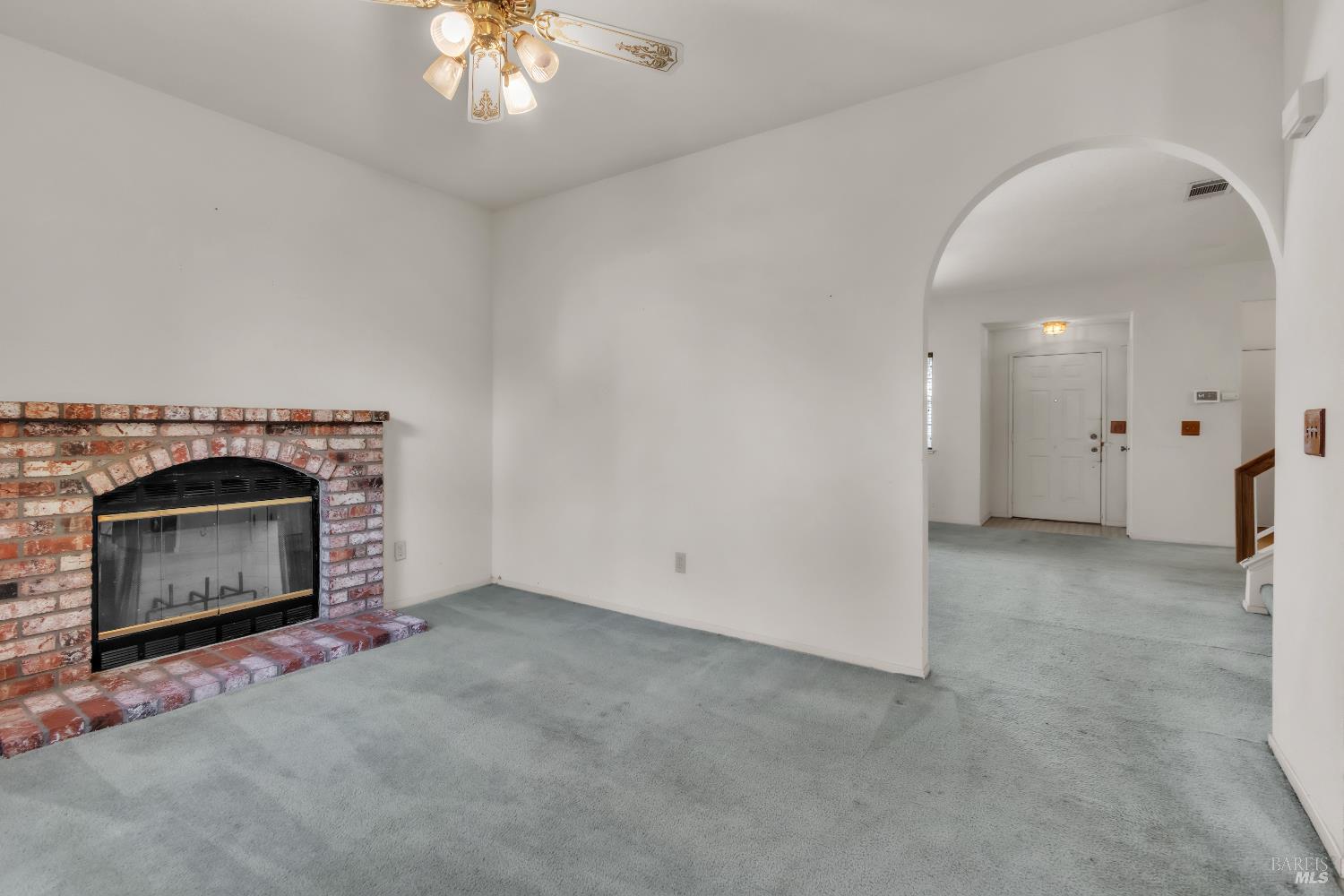 Detail Gallery Image 11 of 39 For 356 Jacaranda Dr, Suisun City,  CA 94585 - 3 Beds | 2/1 Baths