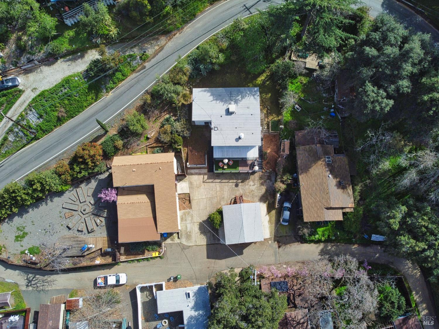 Detail Gallery Image 7 of 79 For 11485 Lakeshore Dr, Clearlake,  CA 95422 - 3 Beds | 1 Baths