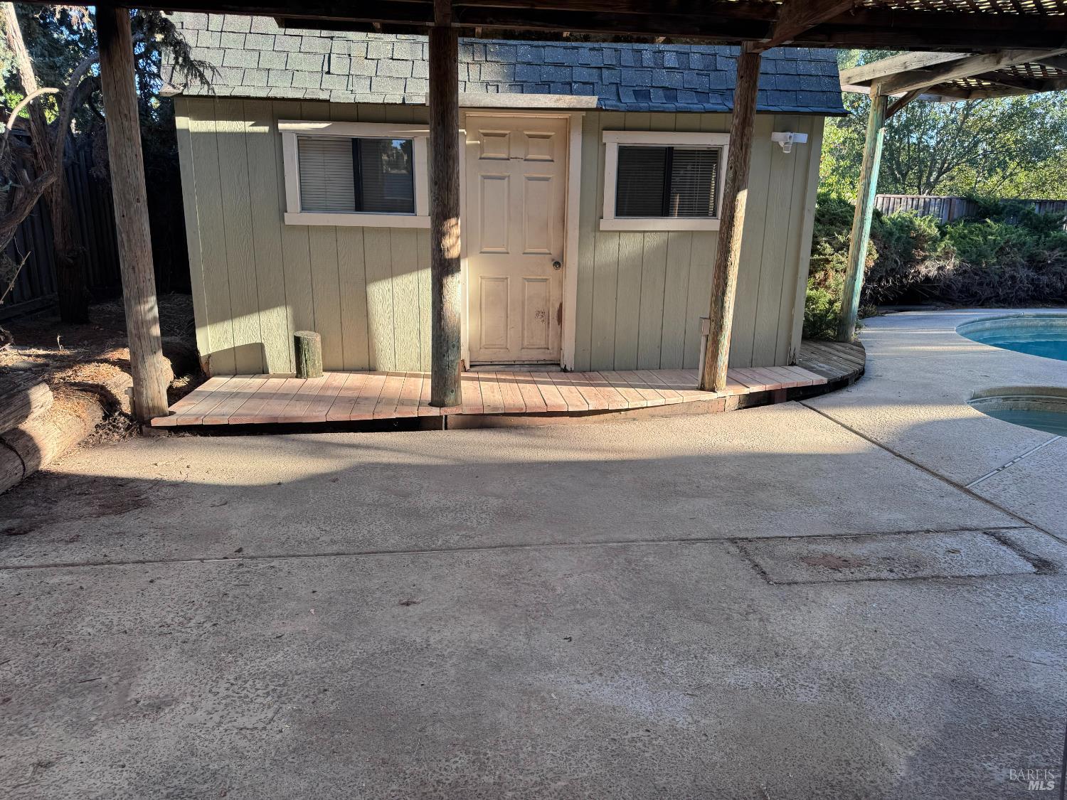 Detail Gallery Image 5 of 45 For 11 Dover Ct, Vallejo,  CA 94591 - 4 Beds | 2/1 Baths