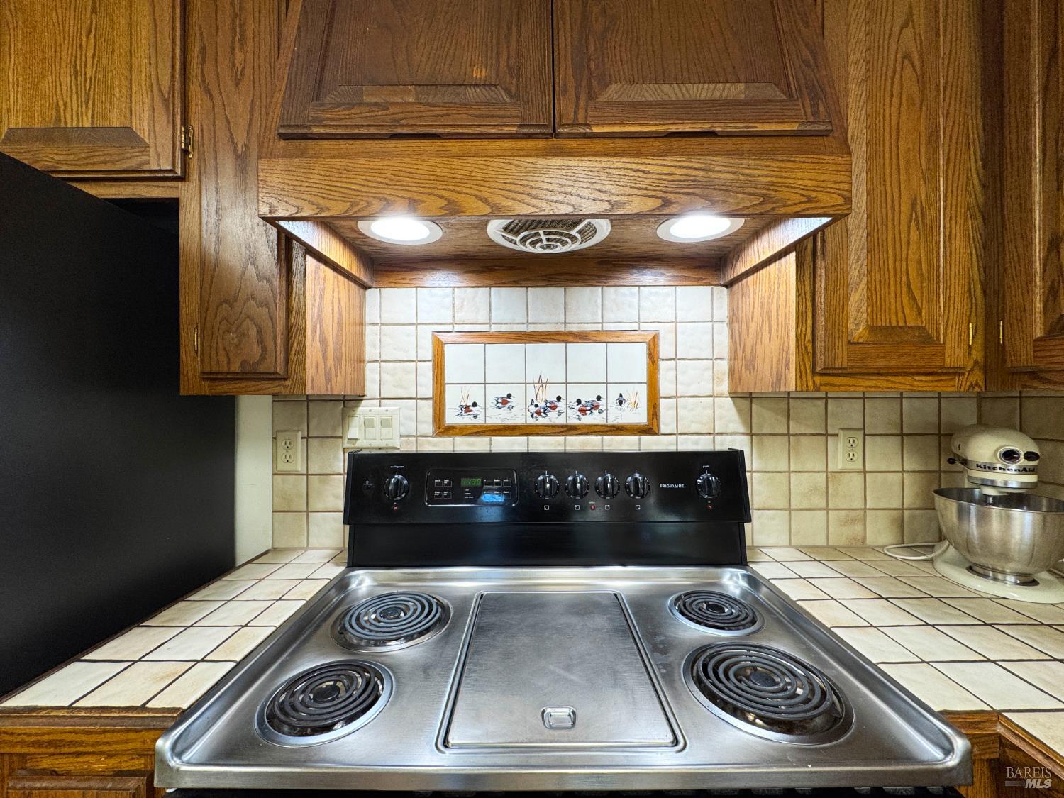 Detail Gallery Image 21 of 89 For 1800 Boonville Rd, Ukiah,  CA 95482 - 5 Beds | 4/1 Baths