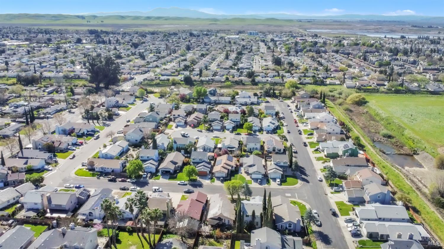 Detail Gallery Image 39 of 39 For 356 Jacaranda Dr, Suisun City,  CA 94585 - 3 Beds | 2/1 Baths