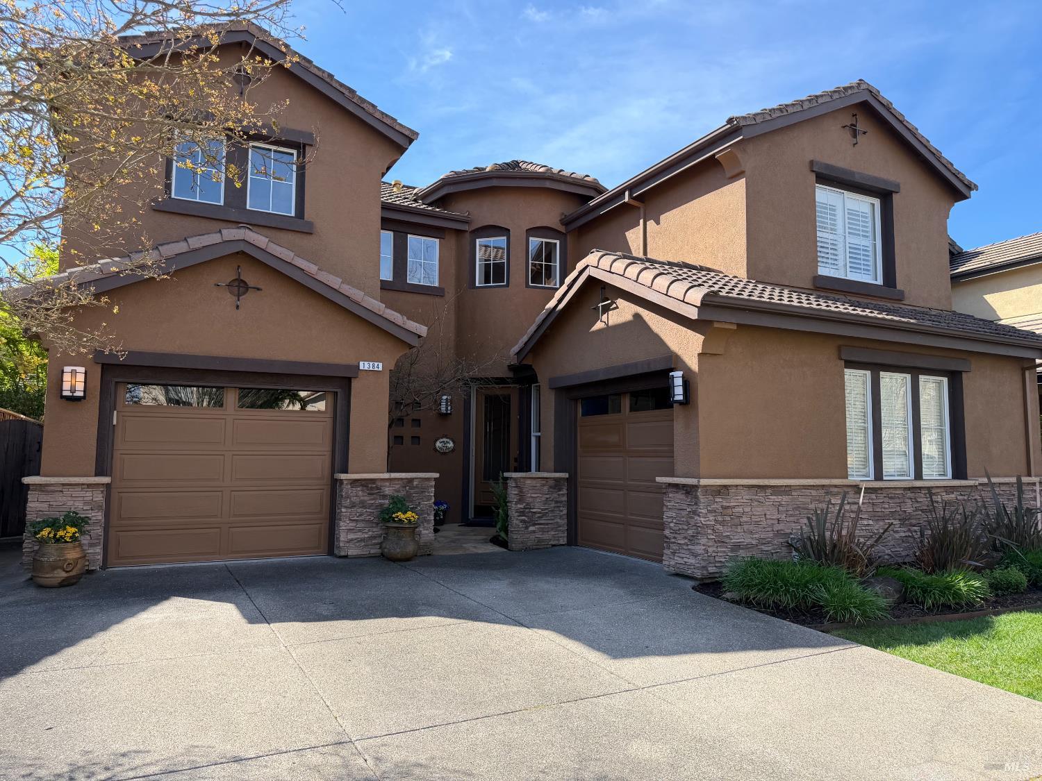 Front Image Thumbnail for BA326020688