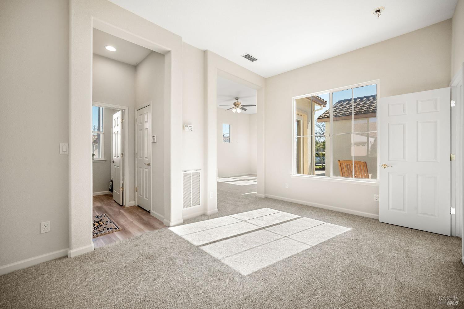 Detail Gallery Image 28 of 77 For 377 Shadow Creek Dr, Rio Vista,  CA 94571 - 2 Beds | 3/1 Baths