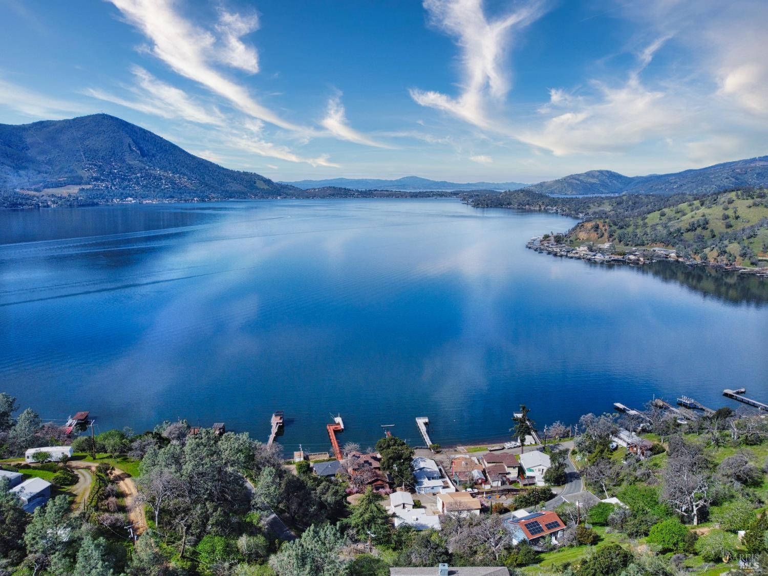 Detail Gallery Image 9 of 79 For 11485 Lakeshore Dr, Clearlake,  CA 95422 - 3 Beds | 1 Baths