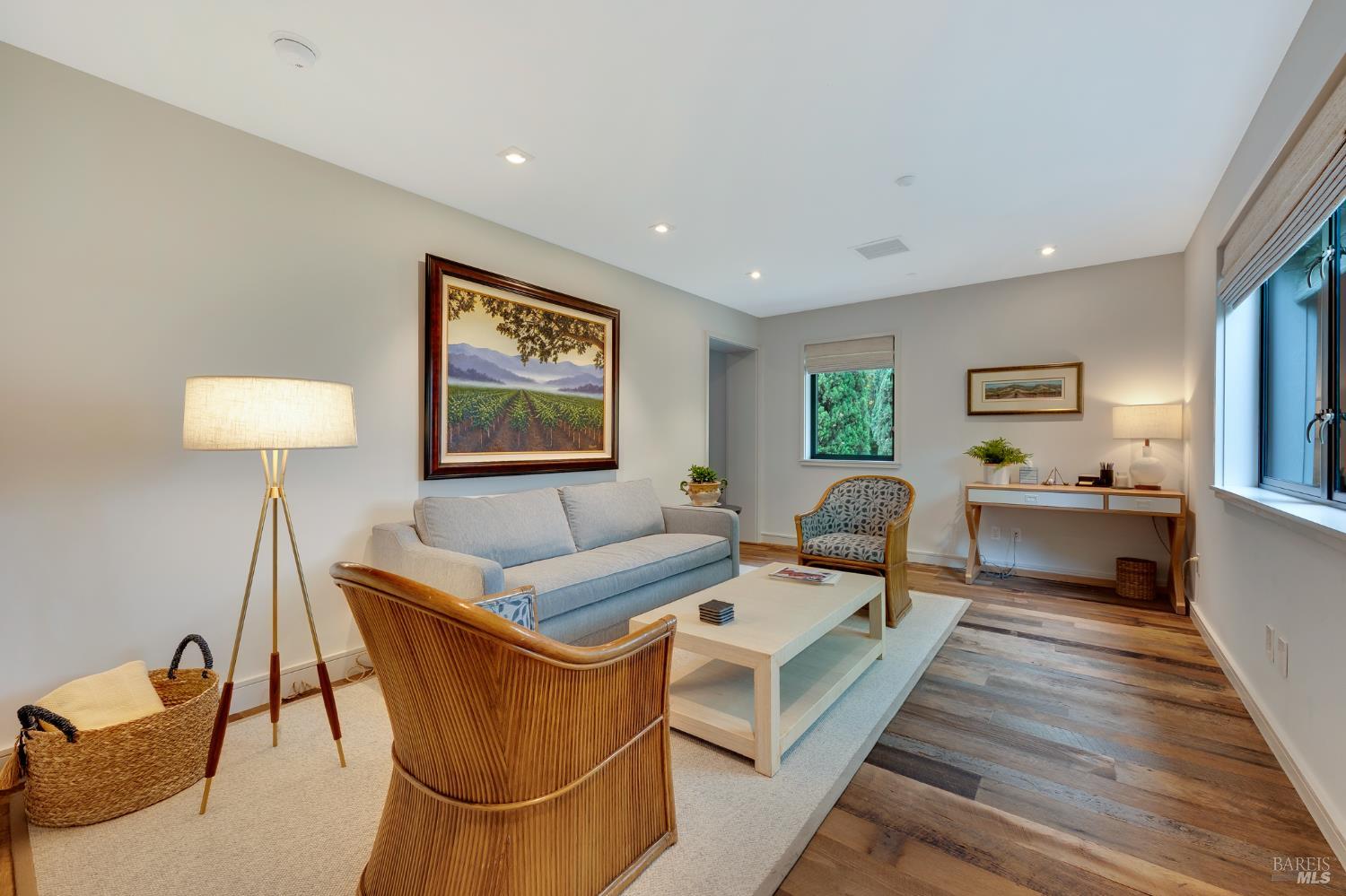 Detail Gallery Image 29 of 41 For 1129 Dealy Ln, Napa,  CA 94559 - 6 Beds | 6 Baths