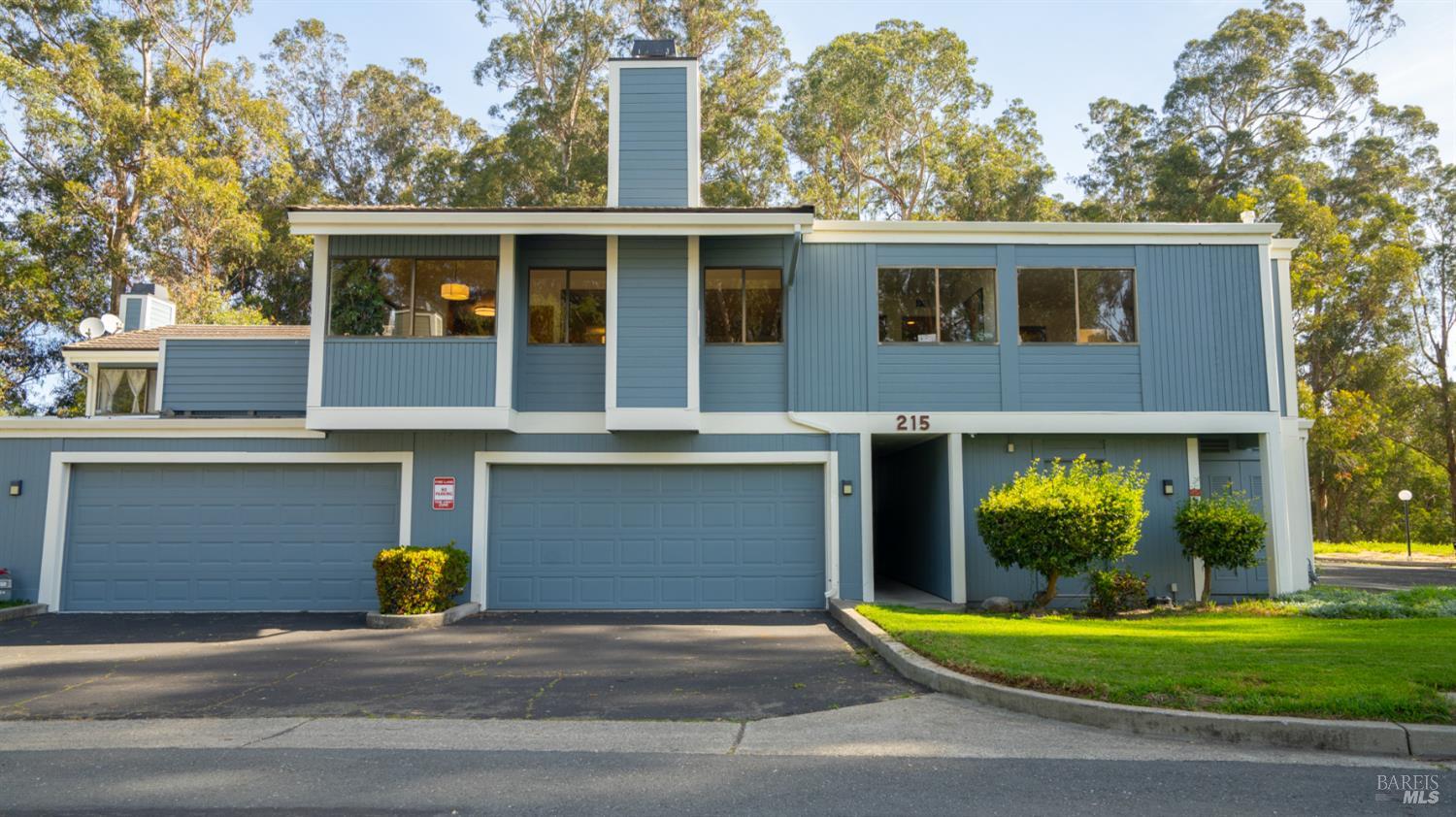 Detail Gallery Image 2 of 55 For 215 Apollo Unkn #1,  Hercules,  CA 94547 - 2 Beds | 1/1 Baths