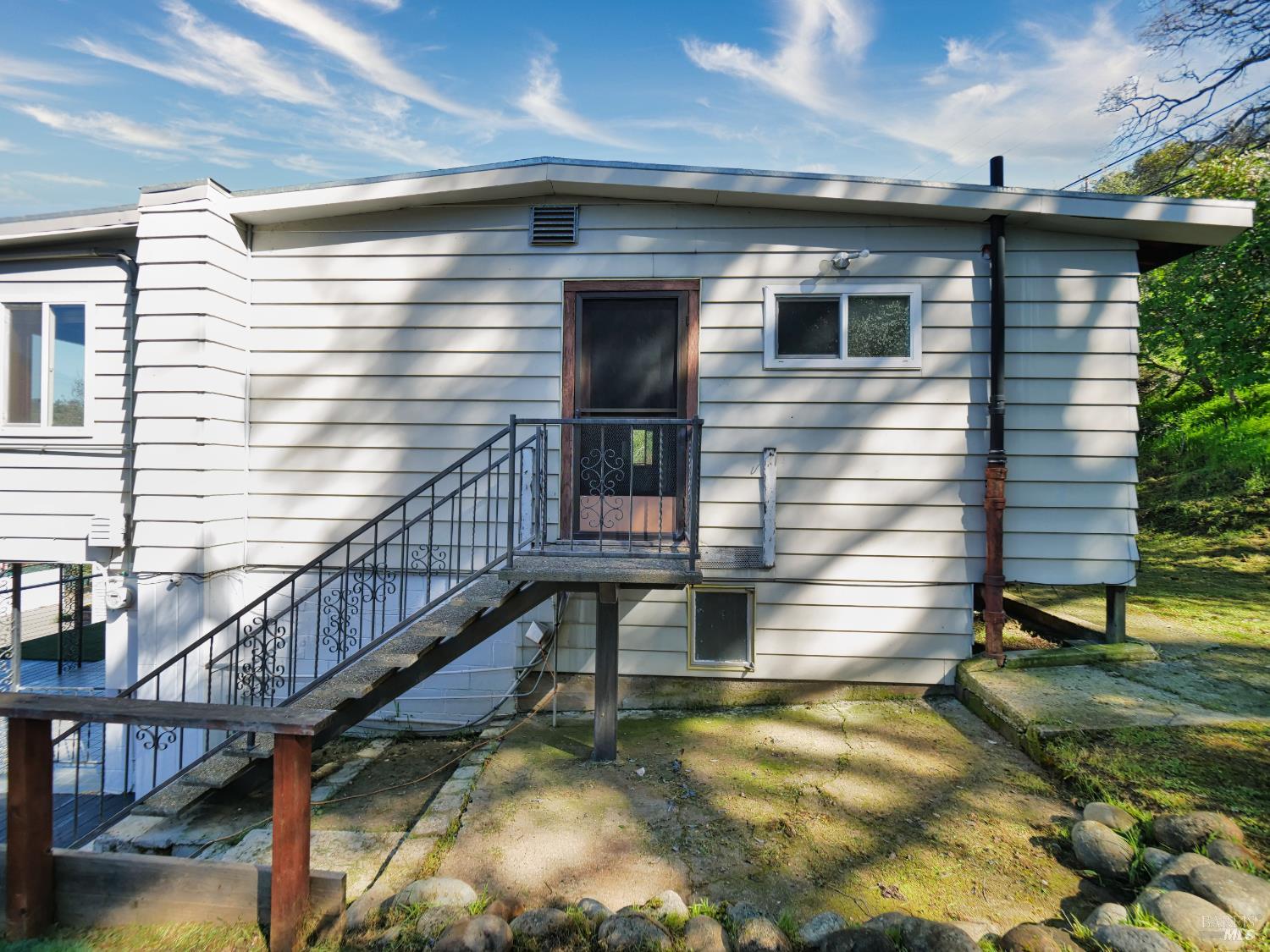 Detail Gallery Image 18 of 79 For 11485 Lakeshore Dr, Clearlake,  CA 95422 - 3 Beds | 1 Baths