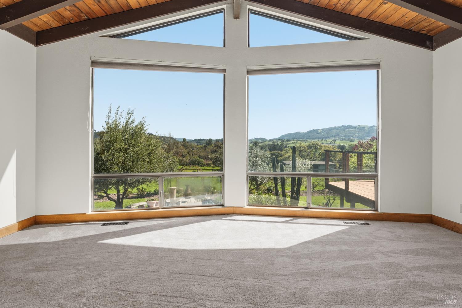 Detail Gallery Image 17 of 55 For 4436 Grange Rd, Santa Rosa,  CA 95404 - 4 Beds | 2/1 Baths