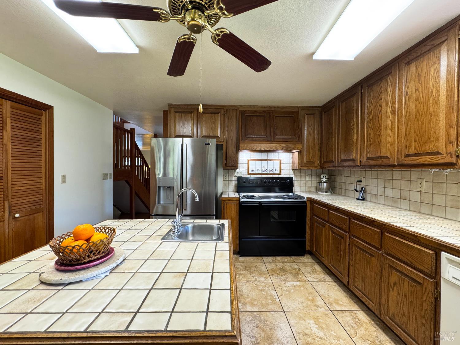 Detail Gallery Image 19 of 89 For 1800 Boonville Rd, Ukiah,  CA 95482 - 5 Beds | 4/1 Baths