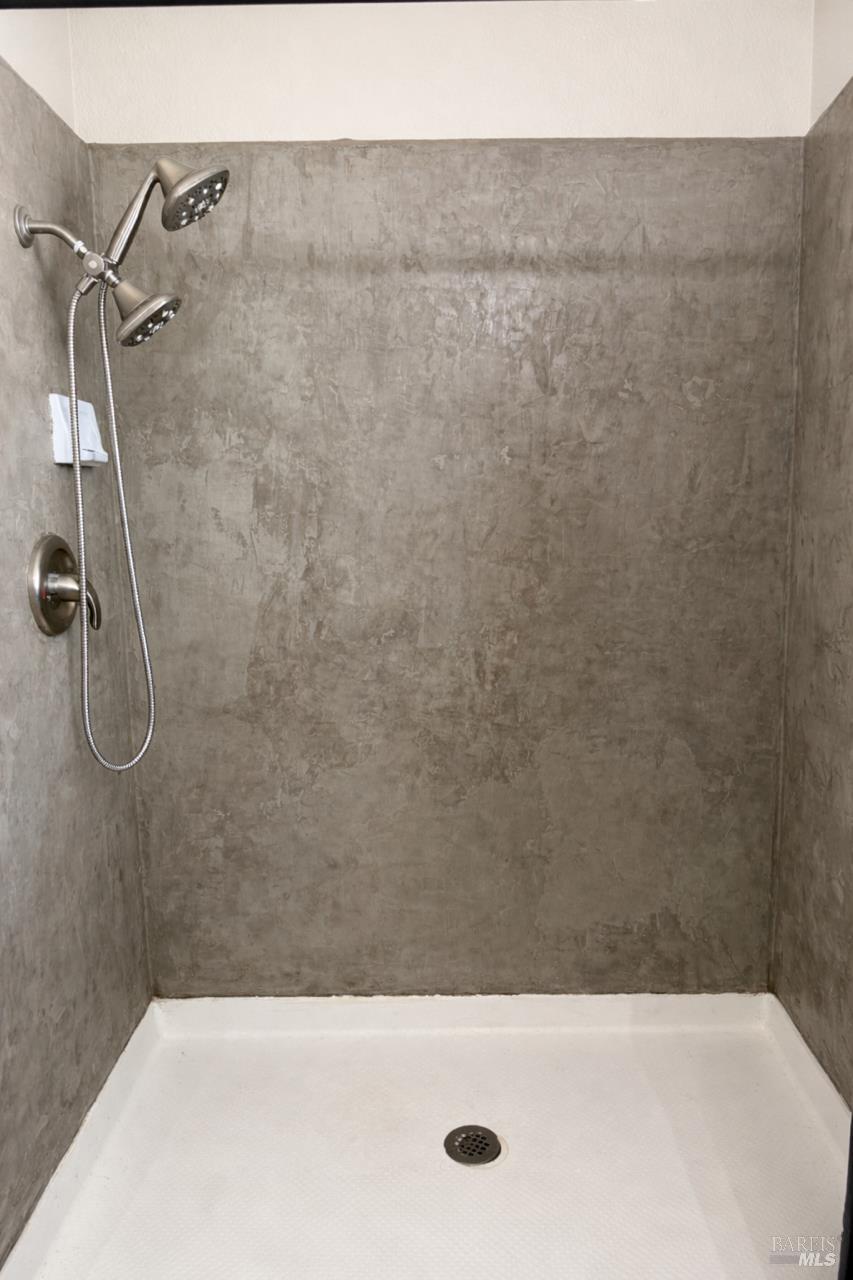 Detail Gallery Image 10 of 15 For 406 Lupine Cir, Vacaville,  CA 95687 - 3 Beds | 2/1 Baths