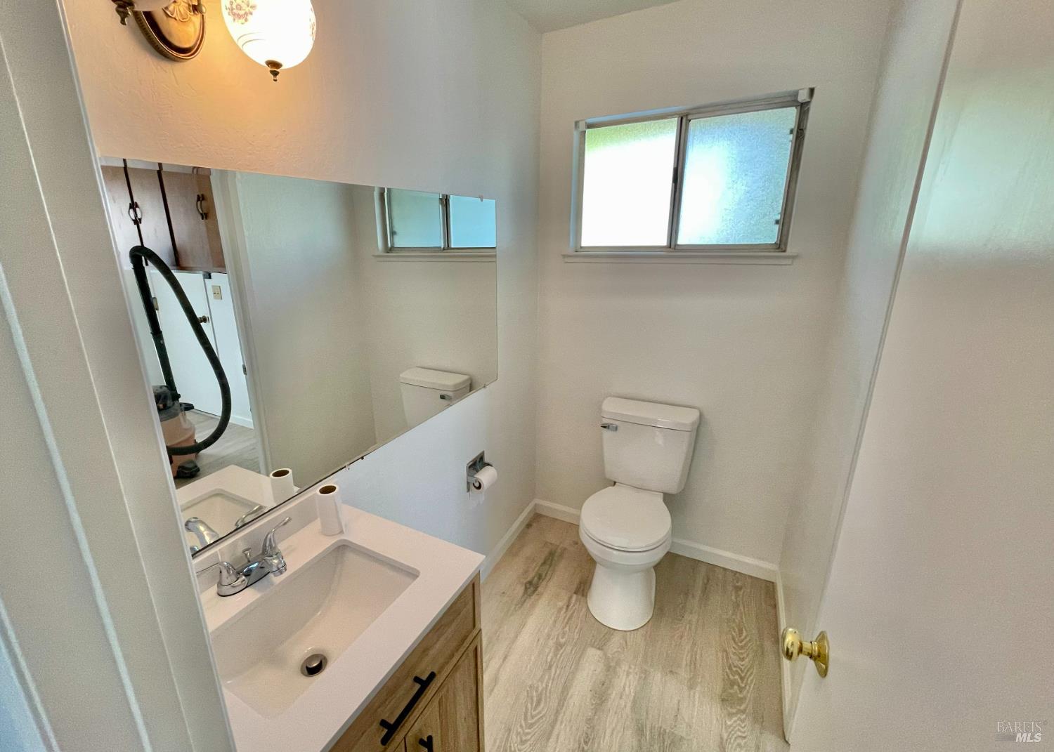 Detail Gallery Image 23 of 45 For 11 Dover Ct, Vallejo,  CA 94591 - 4 Beds | 2/1 Baths